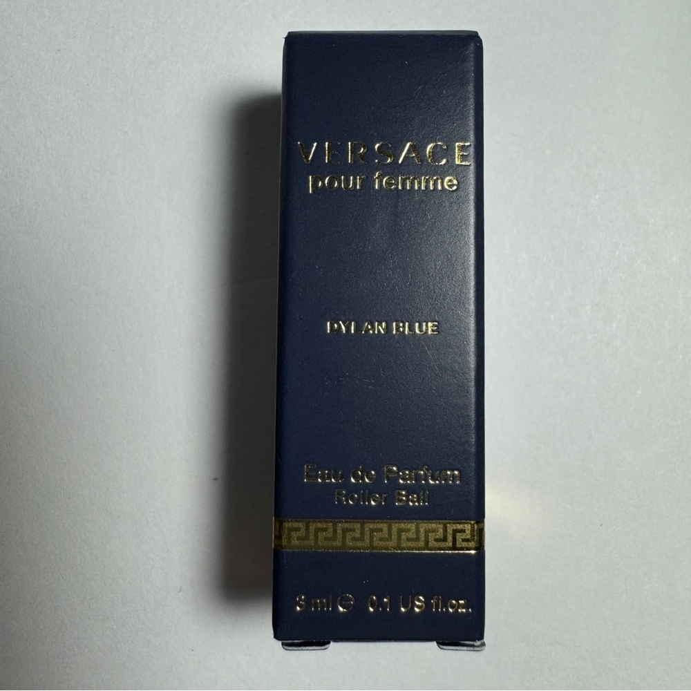 Versace Dylan Blue Rollerball Mini Travel Size .10 oz NIB Pour Femme 3ml - Picture 3 of 10